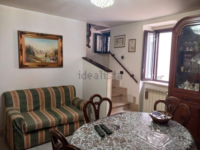 Appartamento in vendita di 90 m² in Vico Carmine, 18