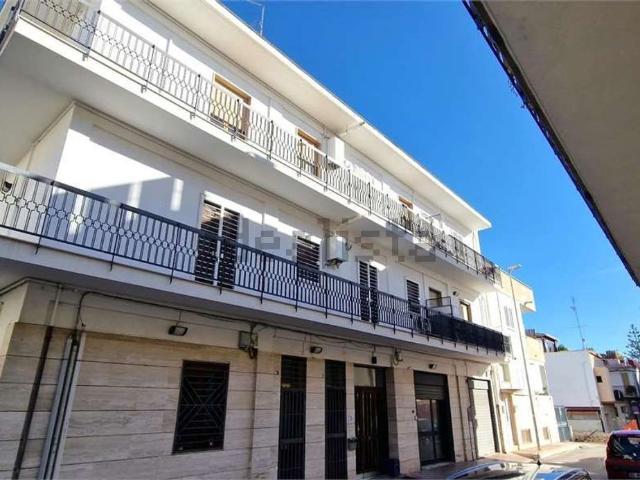 Appartamento in vendita di 90 m² in Vico Carso, 9