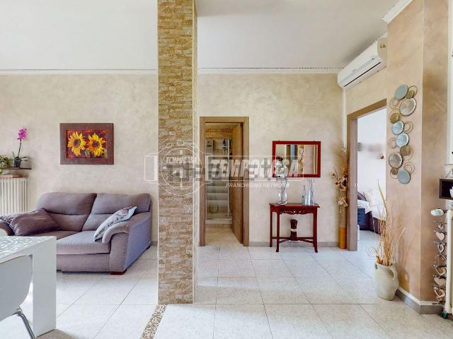 Appartamento in vendita di 90 m² in Vicolo Verde, 4