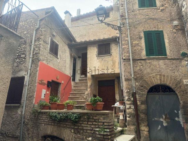 Appartamento in vendita di 90 m² in Vicolo del Colle, 25
