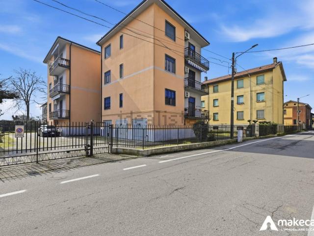 Appartamento in vendita di 90 m² in Via 4 Novembre, 20