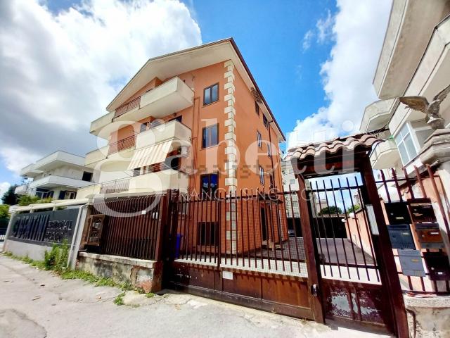 Appartamento in vendita di 90 m² in Via 2 Agosto, 10