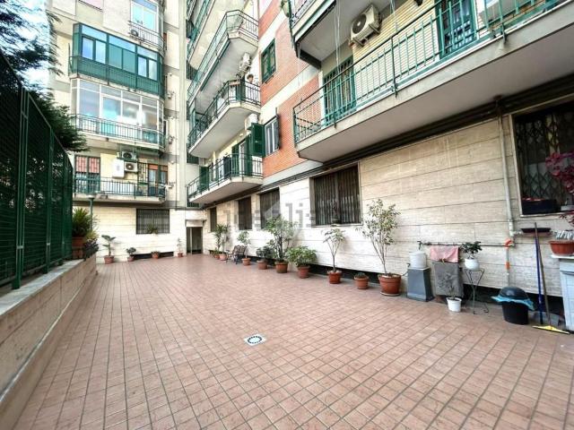 Appartamento in vendita di 90 m² in Via T. Tasso, 4