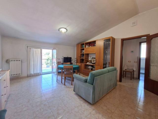 Appartamento in vendita di 90 m² in Via Taverna Campanile, 6