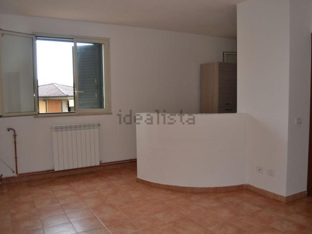 Appartamento in vendita di 90 m² in Via Ticino