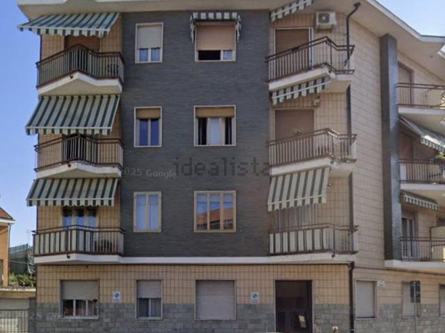 Appartamento in vendita di 90 m² in Via Torino, 17