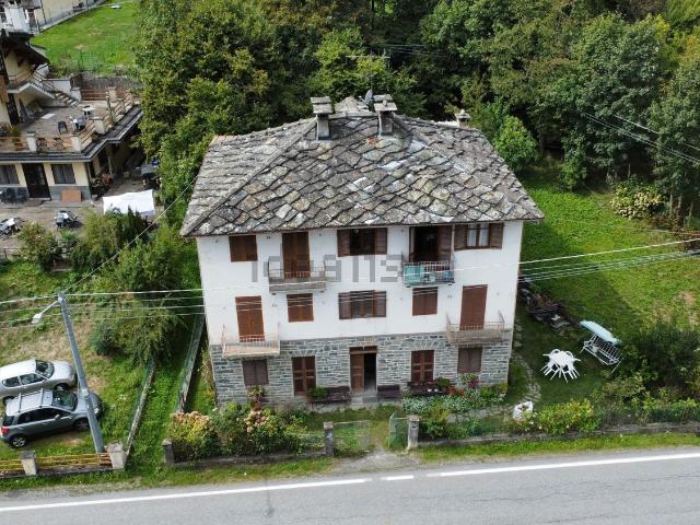 Appartamento in vendita di 90 m² in Via Torino, 4