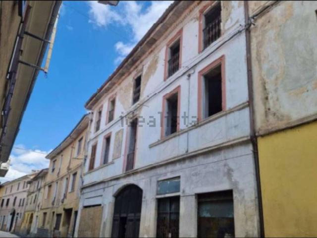 Appartamento in vendita di 90 m² in Via Tosalli
