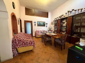 Appartamento in vendita di 90 m² in Via Trieste, 103