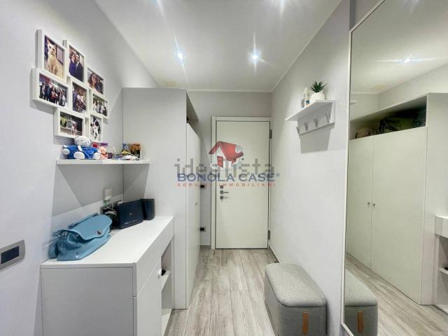 Appartamento in vendita di 90 m² in Via Ugo Betti, 121