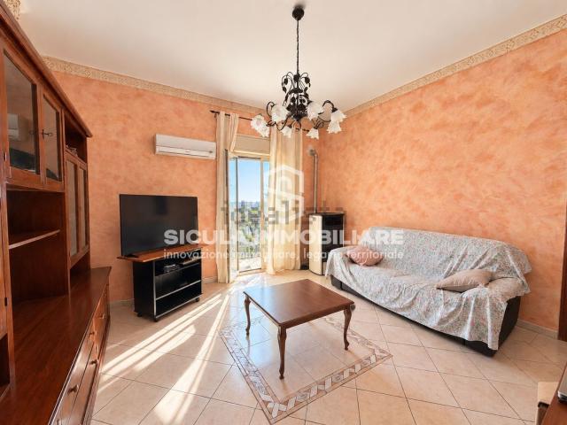 Appartamento in vendita di 90 m² in Via Umberto Maddalena, 164