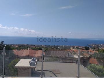 Appartamento in vendita di 90 m² in Via Umberto Boccioni, 6