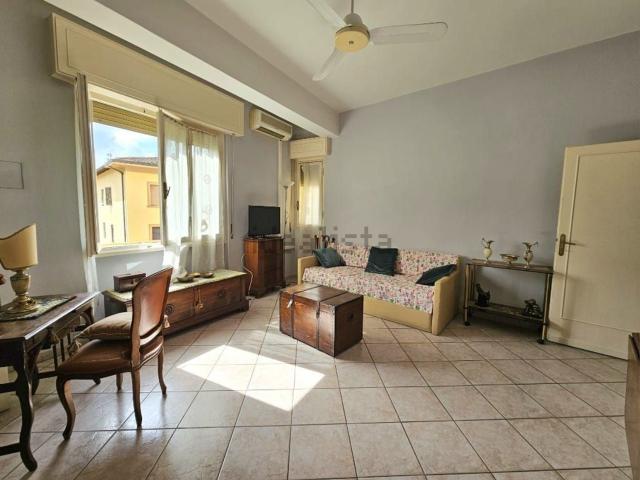Appartamento in vendita di 90 m² in Via Urbano Rattazzi