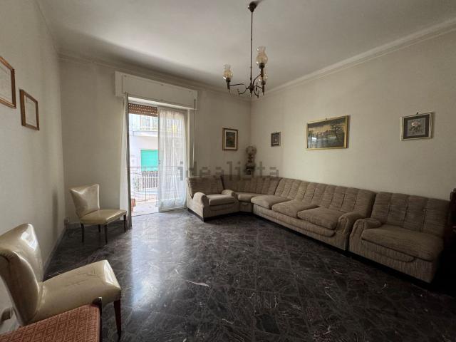 Appartamento in vendita di 90 m² in Via V. Bellini