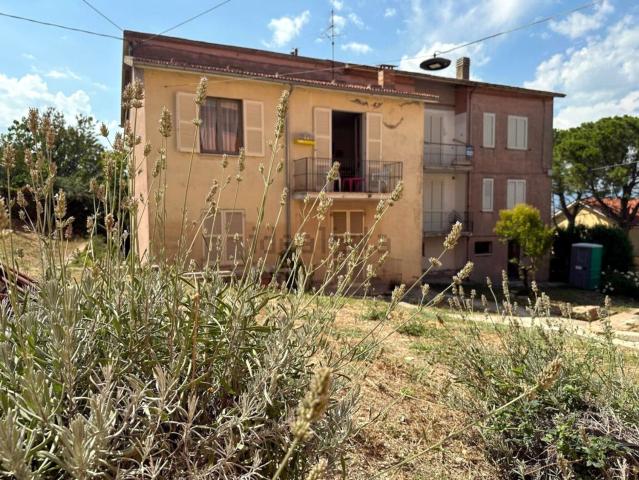 Appartamento in vendita di 90 m² in Via Valle, 11