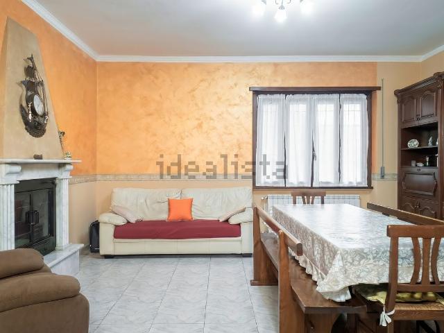 Appartamento in vendita di 90 m² in Via Valle Clementina, 20