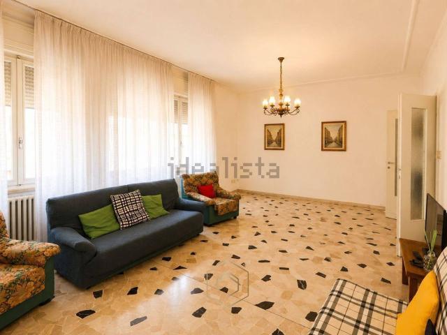 Appartamento in vendita di 90 m² in Via Valle Pega