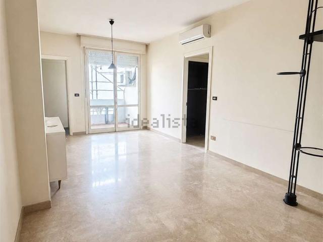 Appartamento in vendita di 90 m² in Via Ventimiglia, 102