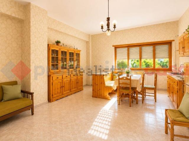 Appartamento in vendita di 90 m² in Via Vecchia Fiuggi, 99