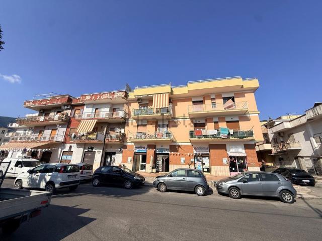 Appartamento in vendita di 90 m² in Via Vecchia Lavorate, 183