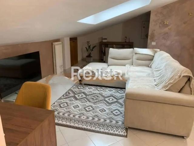 Appartamento in vendita di 90 m² in Via Vincenzo Barra