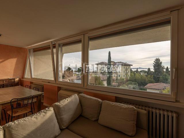 Appartamento in vendita di 90 m² in Via Vincenzo Gioberti, 10