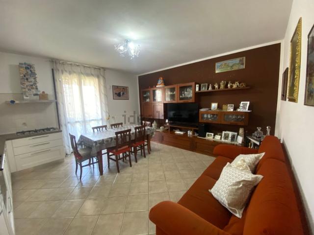 Appartamento in vendita di 90 m² in Via Viazza di Sopra