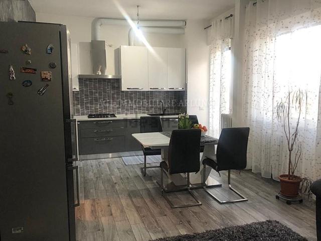 Appartamento in vendita di 90 m² in Via Visconti, 32