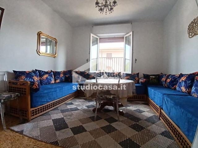 Appartamento in vendita di 90 m² in Via Vittorio Veneto