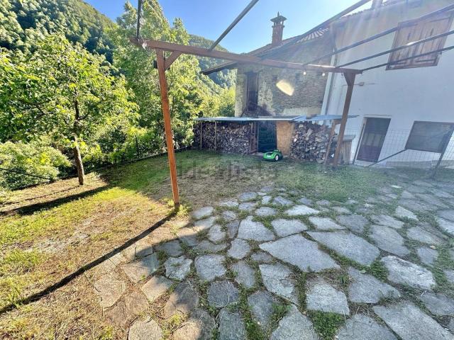Appartamento in vendita di 90 m² in Via Vittorio Veneto