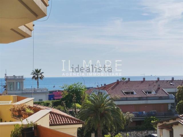 Appartamento in vendita di 90 m² in Via Vittorio Veneto, 7