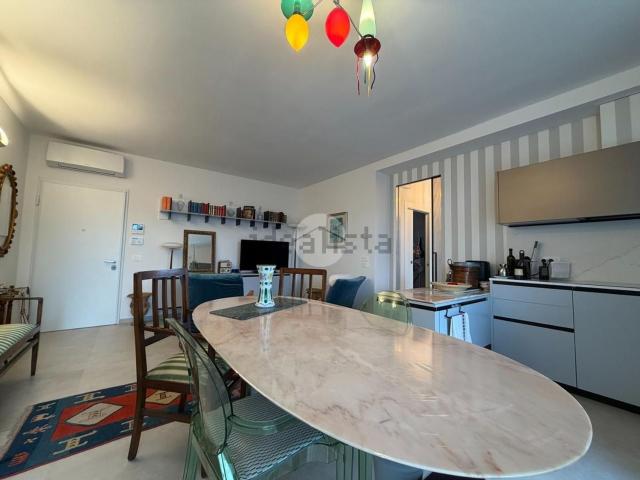 Appartamento in vendita di 90 m² in Via Vittorio Bottego, 1