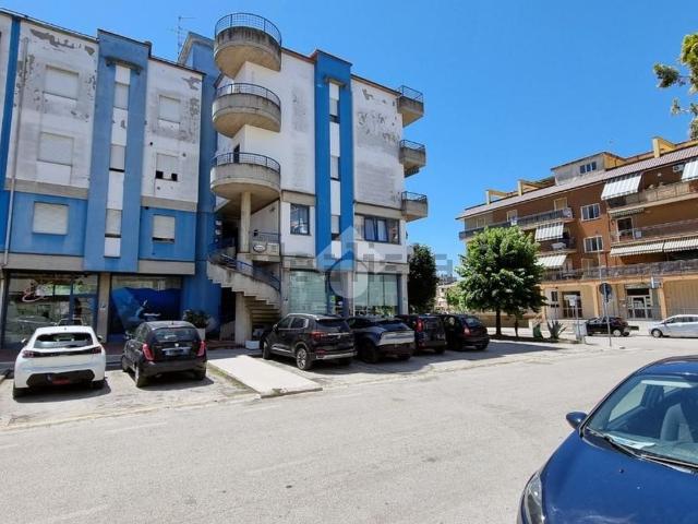 Appartamento in vendita di 90 m² in Via XXV Aprile, 17