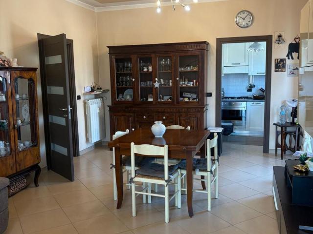 Appartamento in vendita di 90 m² in Via XXV Aprile, 4