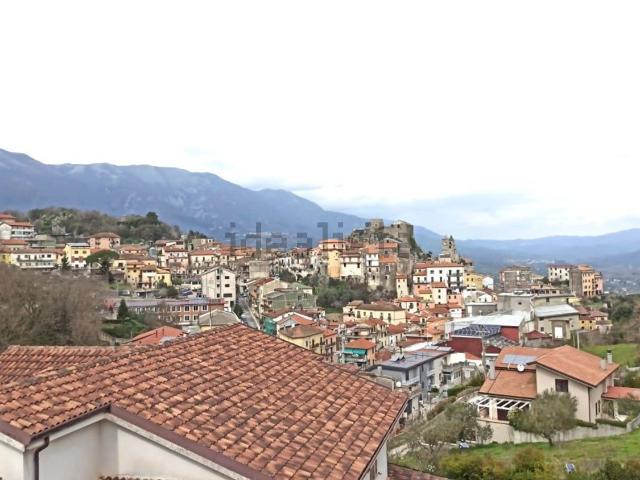 Appartamento in vendita di 90 m² in Via A. De Gasperi, 64