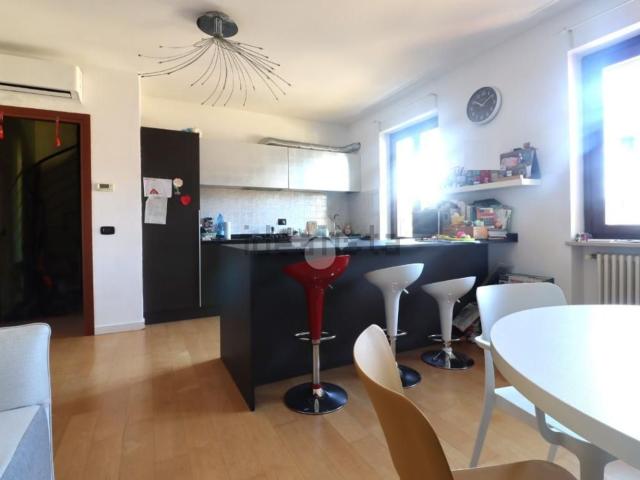 Appartamento in vendita di 90 m² in Via A. Gramsci, 1