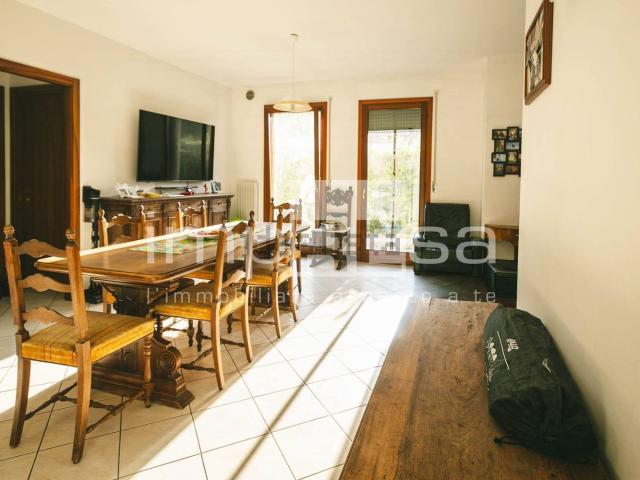 Appartamento in vendita di 90 m² in Via Acquicciola