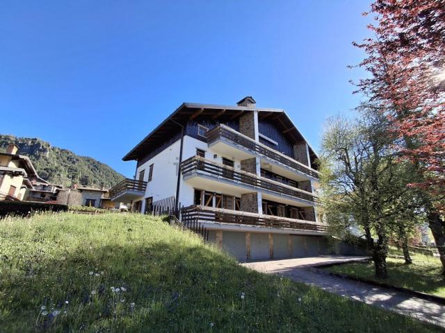 Appartamento in vendita di 90 m² in Via Agro