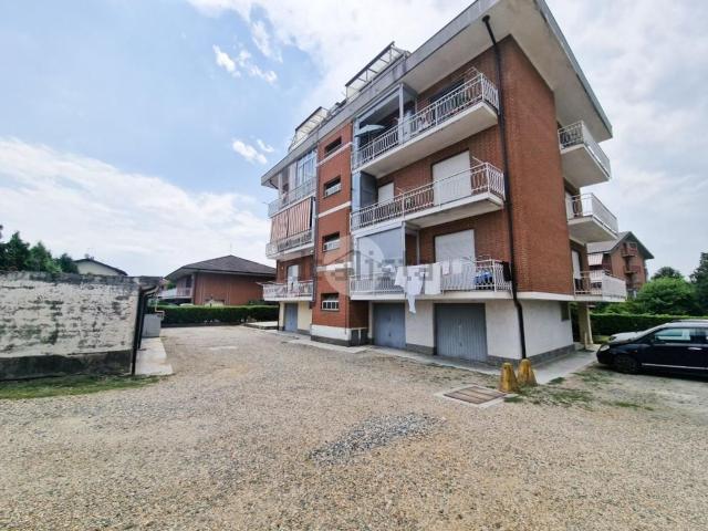 Appartamento in vendita di 90 m² in Via Adolfo Villa, 81