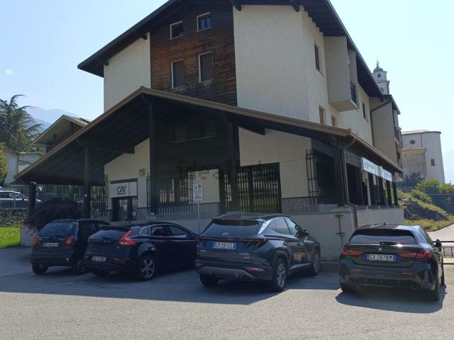 Appartamento in vendita di 90 m² in Via Adua, 177
