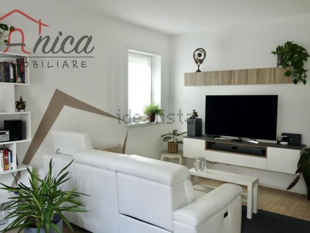 Appartamento in vendita di 90 m² in Via Aeroporto, 48