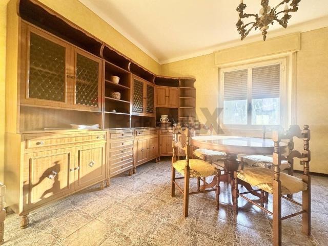 Appartamento in vendita di 90 m² in Via Albasini