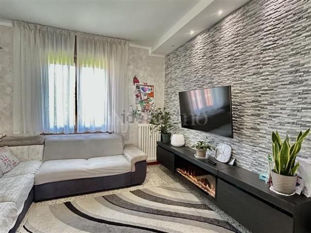 Appartamento in vendita di 90 m² in Via Alberto Magnocavallo
