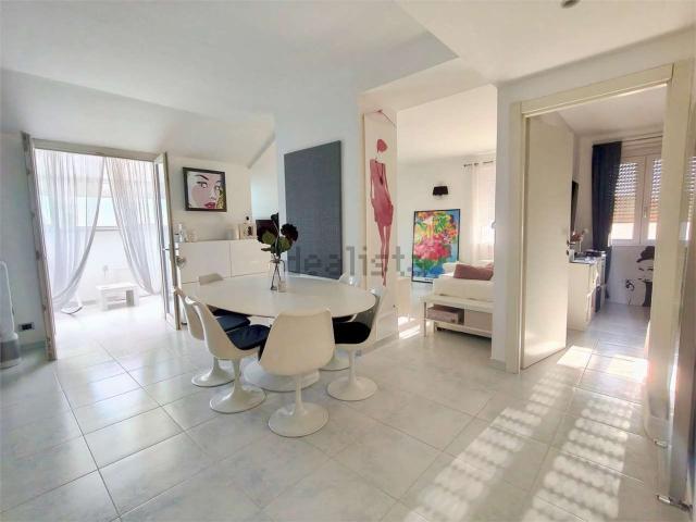 Appartamento in vendita di 90 m² in Via Alcide de Gasperi, 7