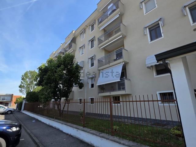 Appartamento in vendita di 90 m² in Via Alessandrini, 8