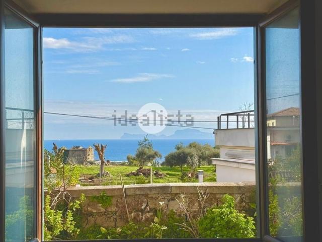 Appartamento in vendita di 90 m² in Via Alfano Primo, 13