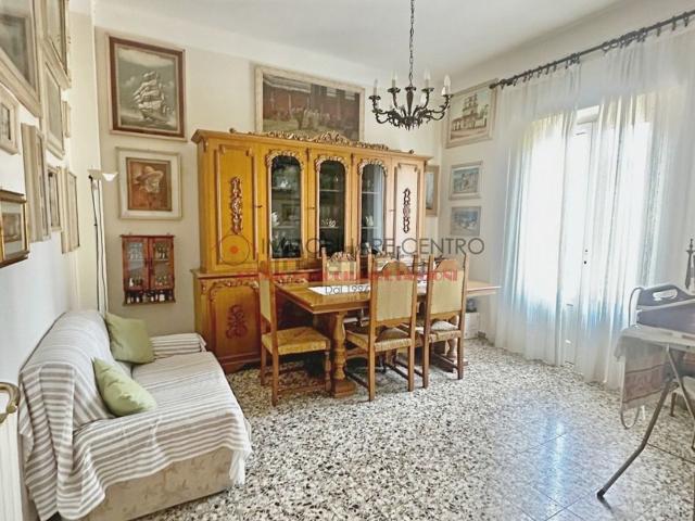 Appartamento in vendita di 90 m² in Via Amerigo Vespucci