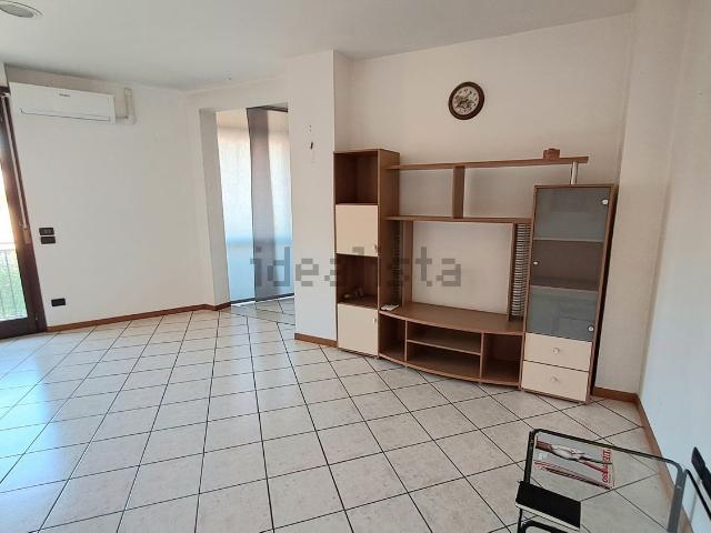 Appartamento in vendita di 90 m² in Via Annibale Vecchi