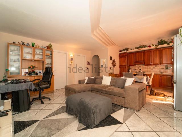 Appartamento in vendita di 90 m² in Via Andezeno, 12