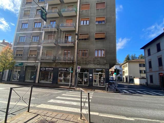Appartamento in vendita di 90 m² in Via Antonio Gramsci, 1